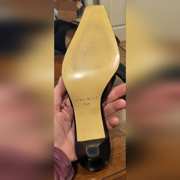 Nine West Black Square Toe Kitten Heeled Mules Size 7.5M - Picture 8 of 9